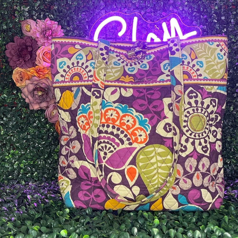 EUC Vera Bradley Tote